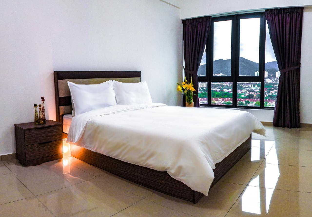 Lazy Traveler'S Suite By D Imperio Homestay Georgetown Exterior foto