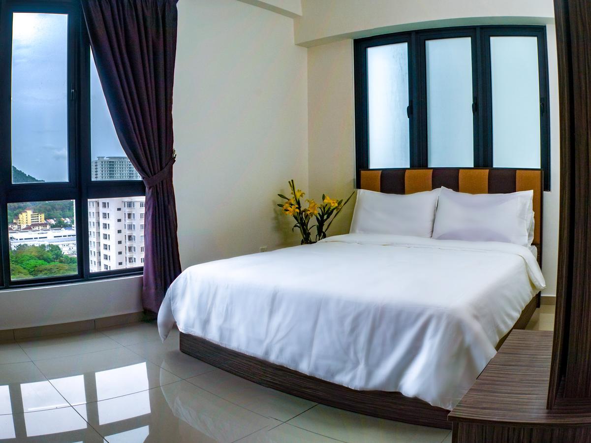 Lazy Traveler'S Suite By D Imperio Homestay Georgetown Exterior foto